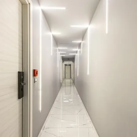 Bella Hotel Naples