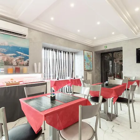 Bella Hotel 3*