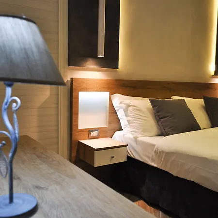 Bella Hotel