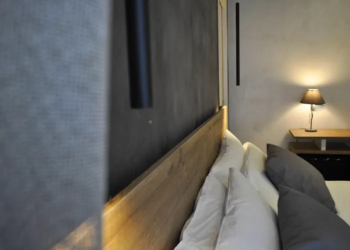 那不勒斯贝拉酒店 3* 那不勒斯