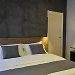 Bella Hotel 3*